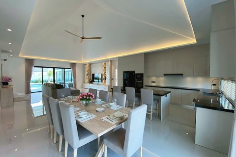 Villa in Hua Hin, Thailand 3 Schlafzimmer № 168263 - Foto 16