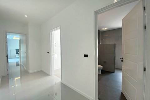 Villa in Hua Hin, Thailand 3 Schlafzimmer № 168263 - Foto 25