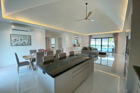 Villa in Hua Hin, Thailand 3 Schlafzimmer № 168263 - Foto 18