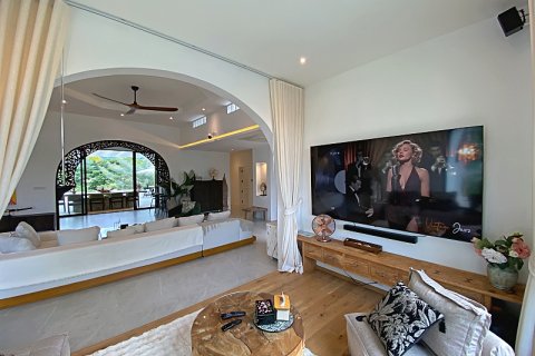 Chalet de 4 dormitorios en Hua Hin, Tailandia № 168302 - foto 2
