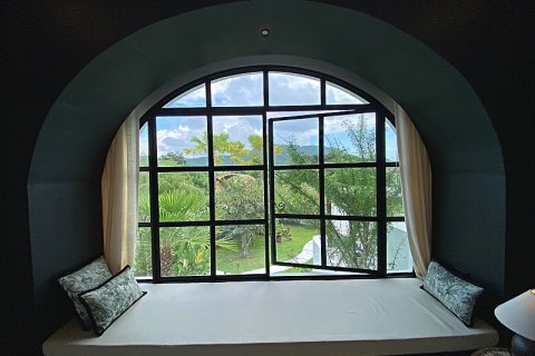 Chalet de 4 dormitorios en Hua Hin, Tailandia № 168302 - foto 13