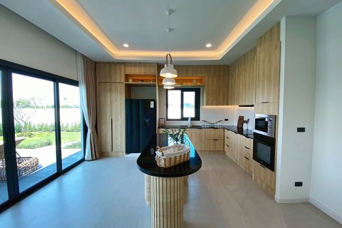 Villa in Hua Hin, Thailand 3 Schlafzimmer № 168265 - Foto 12
