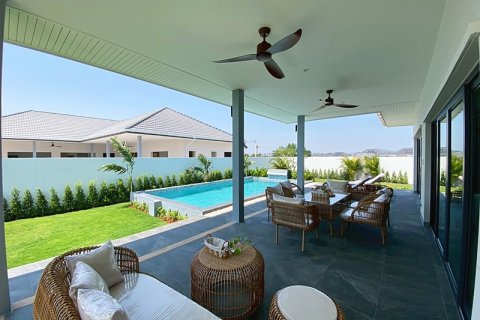 Villa in Hua Hin, Thailand 3 Schlafzimmer № 168265 - Foto 5