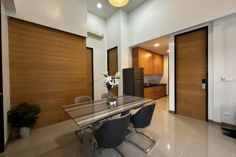 Chalet de 2 dormitorios en Pattaya, Tailandia № 168260 - foto 3
