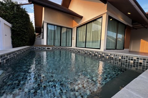 Chalet de 2 dormitorios en Pattaya, Tailandia № 168260