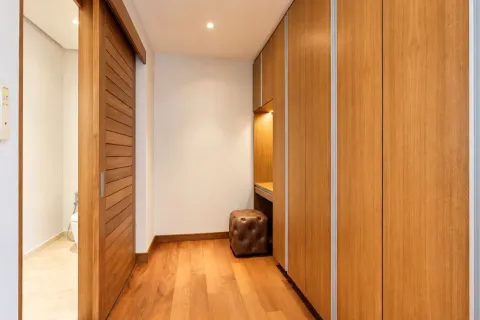 Casa de 4 dormitorios en Bang Tao, Tailandia № 233878 - foto 14