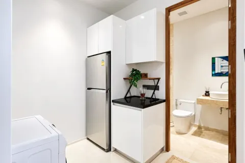 Casa de 4 dormitorios en Bang Tao, Tailandia № 233878 - foto 9