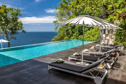 Chalet de 4 dormitorios en Kamala, Tailandia № 190549 - foto 25