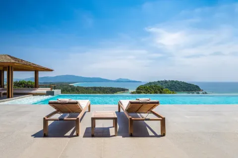 Chalet de 4 dormitorios en Layan Beach, Tailandia № 190547 - foto 13