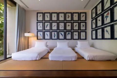 Chalet de 5 dormitorios en Kamala, Tailandia № 190548 - foto 11