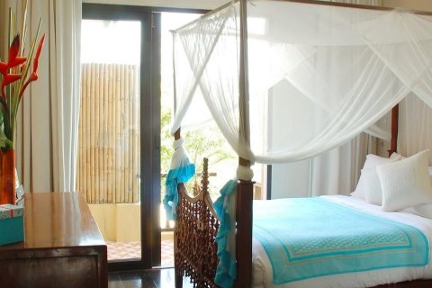 Chalet de 5 dormitorios en Kathu, Tailandia № 173393 - foto 14