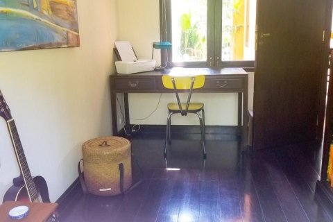 Chalet de 5 dormitorios en Kathu, Tailandia № 173393 - foto 19
