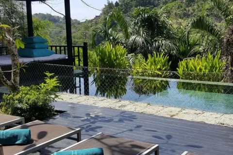 Chalet de 5 dormitorios en Kathu, Tailandia № 173393 - foto 3