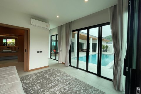 Chalet de 3 dormitorios en Hua Hin, Tailandia № 169950 - foto 6