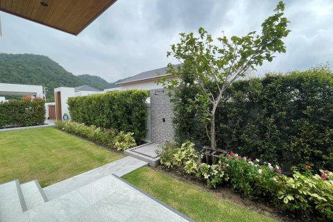 Chalet de 3 dormitorios en Hua Hin, Tailandia № 169950 - foto 13