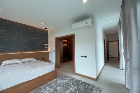 Chalet de 3 dormitorios en Hua Hin, Tailandia № 169951 - foto 5