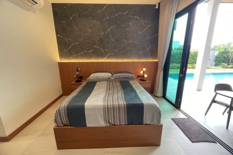 Chalet de 3 dormitorios en Hua Hin, Tailandia № 169951 - foto 8