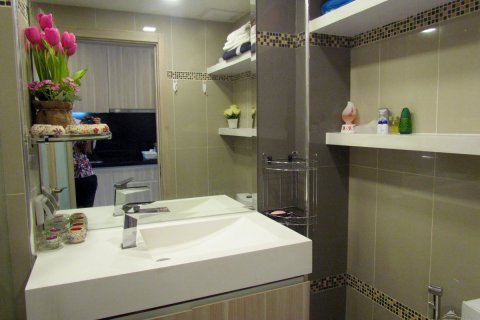 Estudio en el condominio en Jomtien Beach, Pattaya, Tailandia № 204105 - foto 7