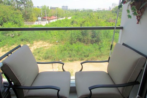 Estudio en el condominio en Jomtien Beach, Pattaya, Tailandia № 204105 - foto 13
