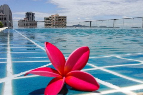 Condominio de 1 dormitorio en Pattaya, Tailandia № 204110 - foto 11