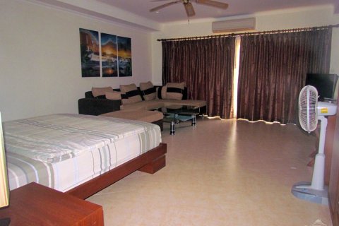 Estudio en el condominio en Jomtien Beach, Pattaya, Tailandia № 204109 - foto 3