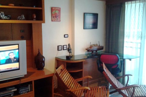 Estudio en el condominio en Jomtien Beach, Pattaya, Tailandia № 204107 - foto 2