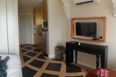Condominio de 1 dormitorio en Jomtien Beach, Pattaya, Tailandia № 204517 - foto 2