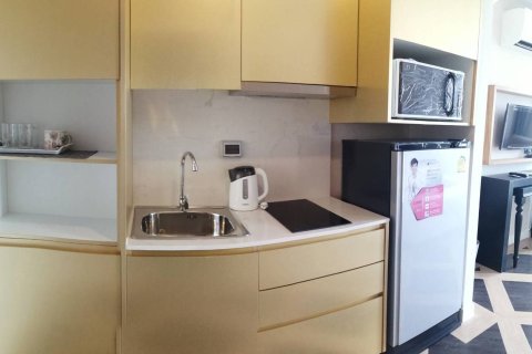 Condominio de 1 dormitorio en Jomtien Beach, Pattaya, Tailandia № 204517 - foto 6