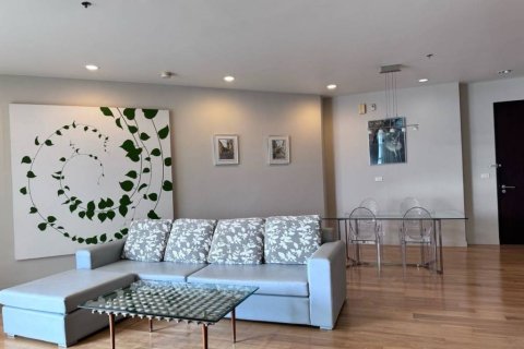 Condominio de 2 dormitorios en Bang Kho Laem, Bangkok, Tailandia № 146839 - foto 3
