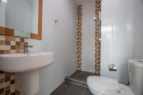 Casa de 4 dormitorios en Chiang Mai, Tailandia № 205516 - foto 5