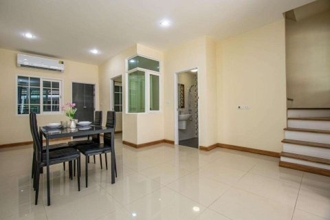 Casa de 4 dormitorios en Chiang Mai, Tailandia № 205516 - foto 7