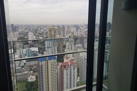Condo in Watthana, Bangkok, Thailand, 2 bedrooms № 200571 - photo 2