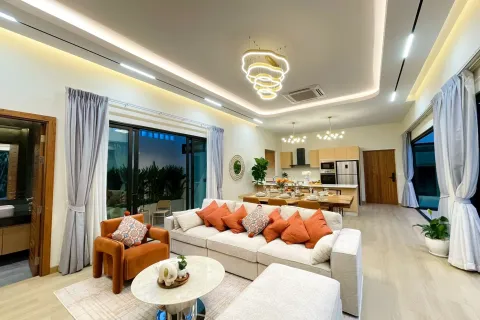 Chalet de 3 dormitorios en Phuket, Tailandia № 179093 - foto 7