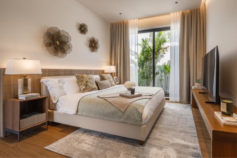 Chalet de 4 dormitorios en Bang Tao, Tailandia № 179094 - foto 9