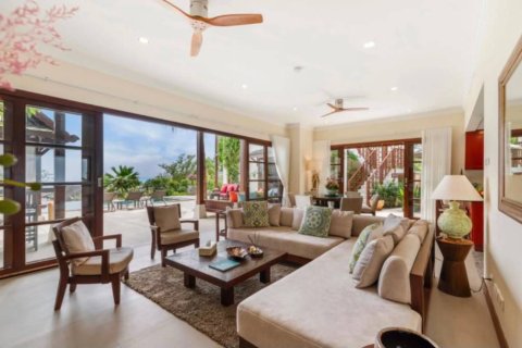 Chalet de 4 dormitorios en Surat Thani, Tailandia № 150884 - foto 4
