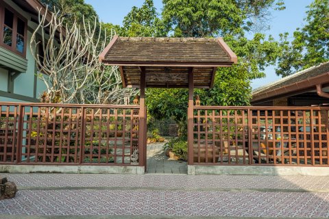 Casa de 2 dormitorios en Chiang Mai, Tailandia № 161195 - foto 11