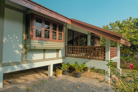Casa de 2 dormitorios en Chiang Mai, Tailandia № 161195 - foto 20