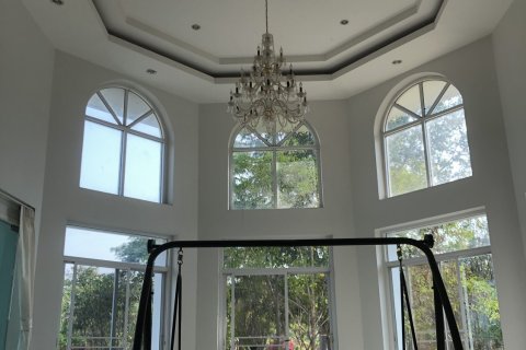 Casa de 3 dormitorios en Roi Et, Tailandia № 141005 - foto 9