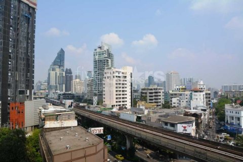 Condo in Bangkok, Thailand, 2 bedrooms  № 66974