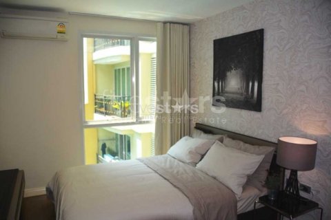 Condominio de 3 dormitorios en Bangkok, Tailandia № 66973 - foto 9