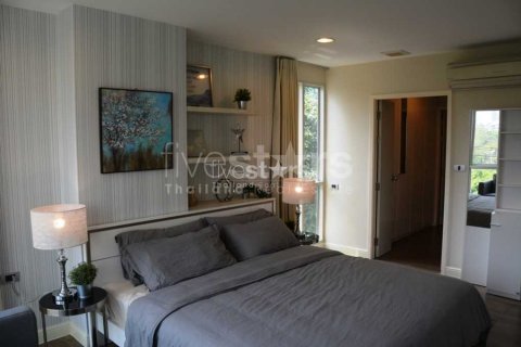 Condominio de 3 dormitorios en Bangkok, Tailandia № 66973 - foto 8