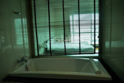 Condominio de 1 dormitorio en Bangkok, Tailandia № 66972 - foto 4