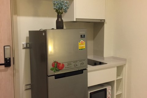 Condominio de 1 dormitorio en Bangkok, Tailandia № 143825 - foto 9