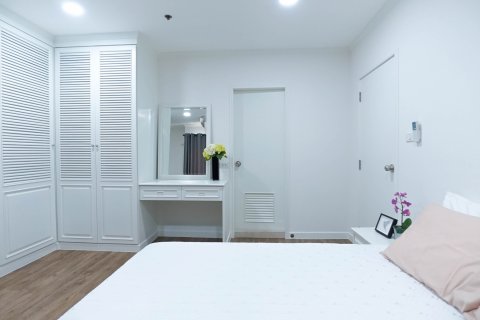 Condominio de 2 dormitorios en Bangkok, Tailandia № 143826 - foto 11