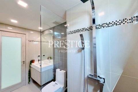 Condominio de 1 dormitorio en Pattaya, Tailandia № 209007 - foto 9