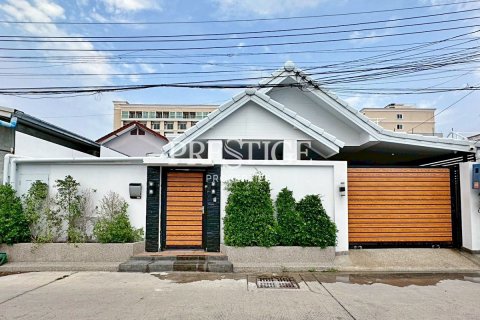 บ้านในพัทยา, ประเทศไทย 4 ห้องนอน № 198139 - รูปถ่าย 28