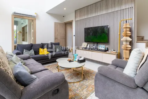 Casa de 3 dormitorios en Phuket, Tailandia № 146631 - foto 4