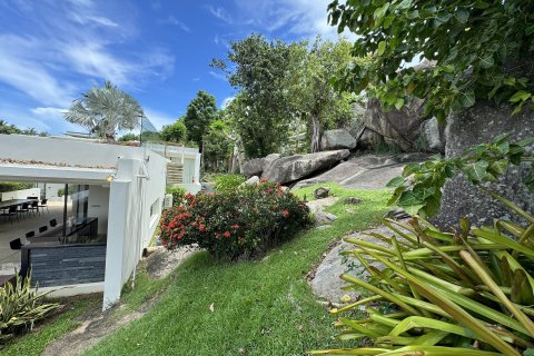 Haus in Ko Samui, Thailand 3 Schlafzimmer № 66808 - Foto 14