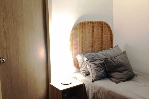 Condominio de 2 dormitorios en Bangkok, Tailandia № 66805 - foto 8