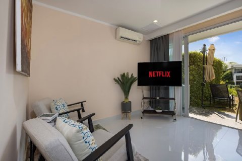 Apartamento de 2 habitaciones en Pattaya, Tailandia № 233868